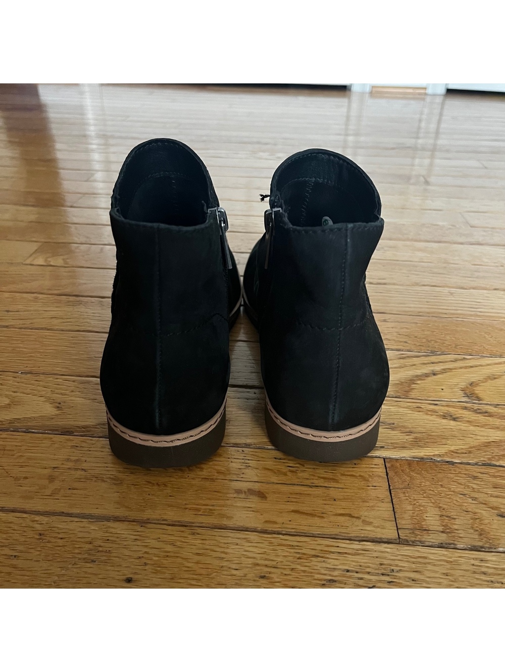 Earth Black Leather Upper Ankle Boots Size 8M - Picture 4 of 8